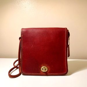 Vintage 80s Coach Red Compact Pouch #9620 made in the United States